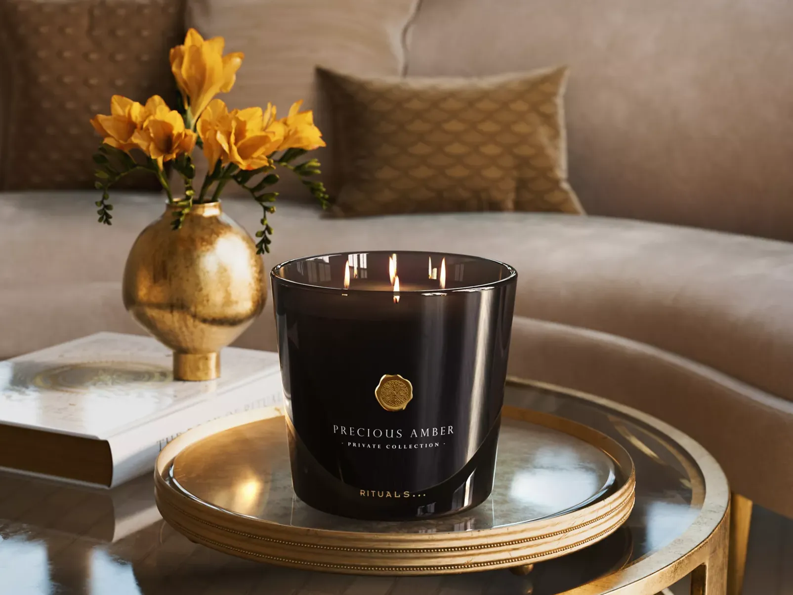 Rituals Large Precious Amber Scented Candle